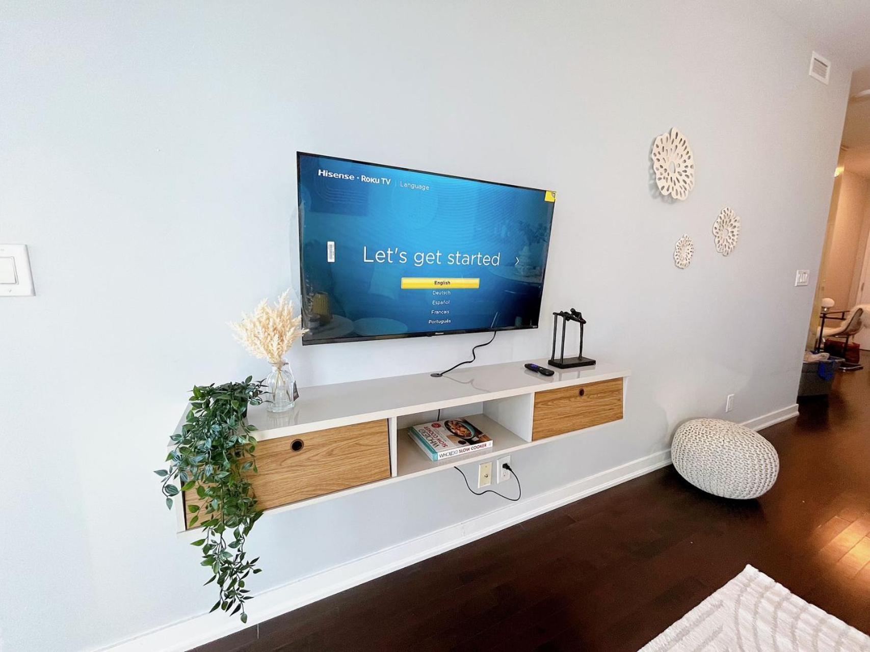 تورونتو Skytree - Modern Rusty Condo Close To Union Station In Heart Of Downtown المظهر الخارجي الصورة
