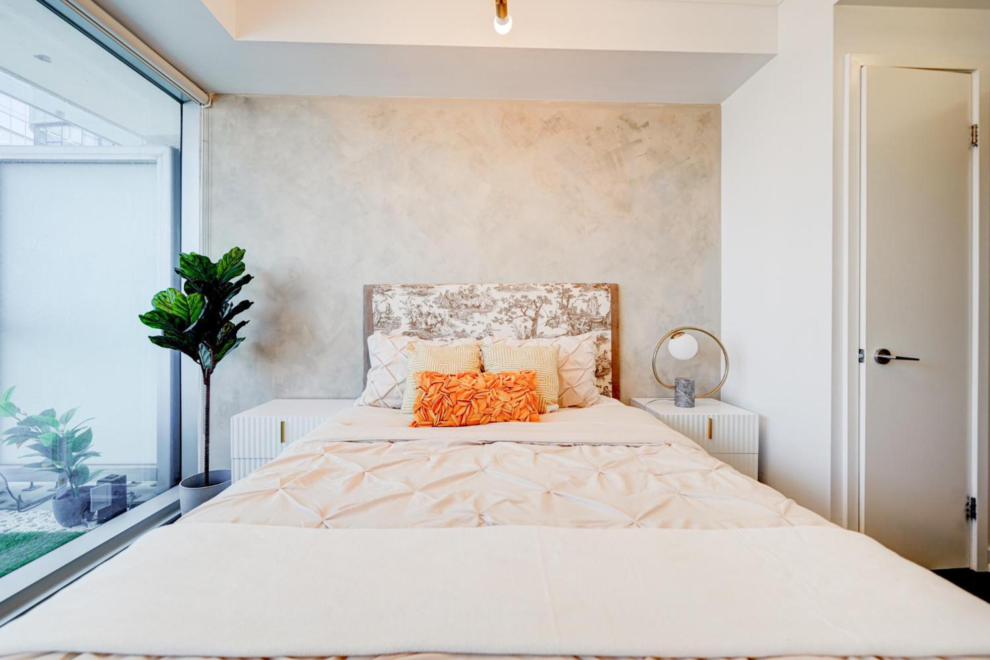 تورونتو Skytree - Modern Rusty Condo Close To Union Station In Heart Of Downtown المظهر الخارجي الصورة