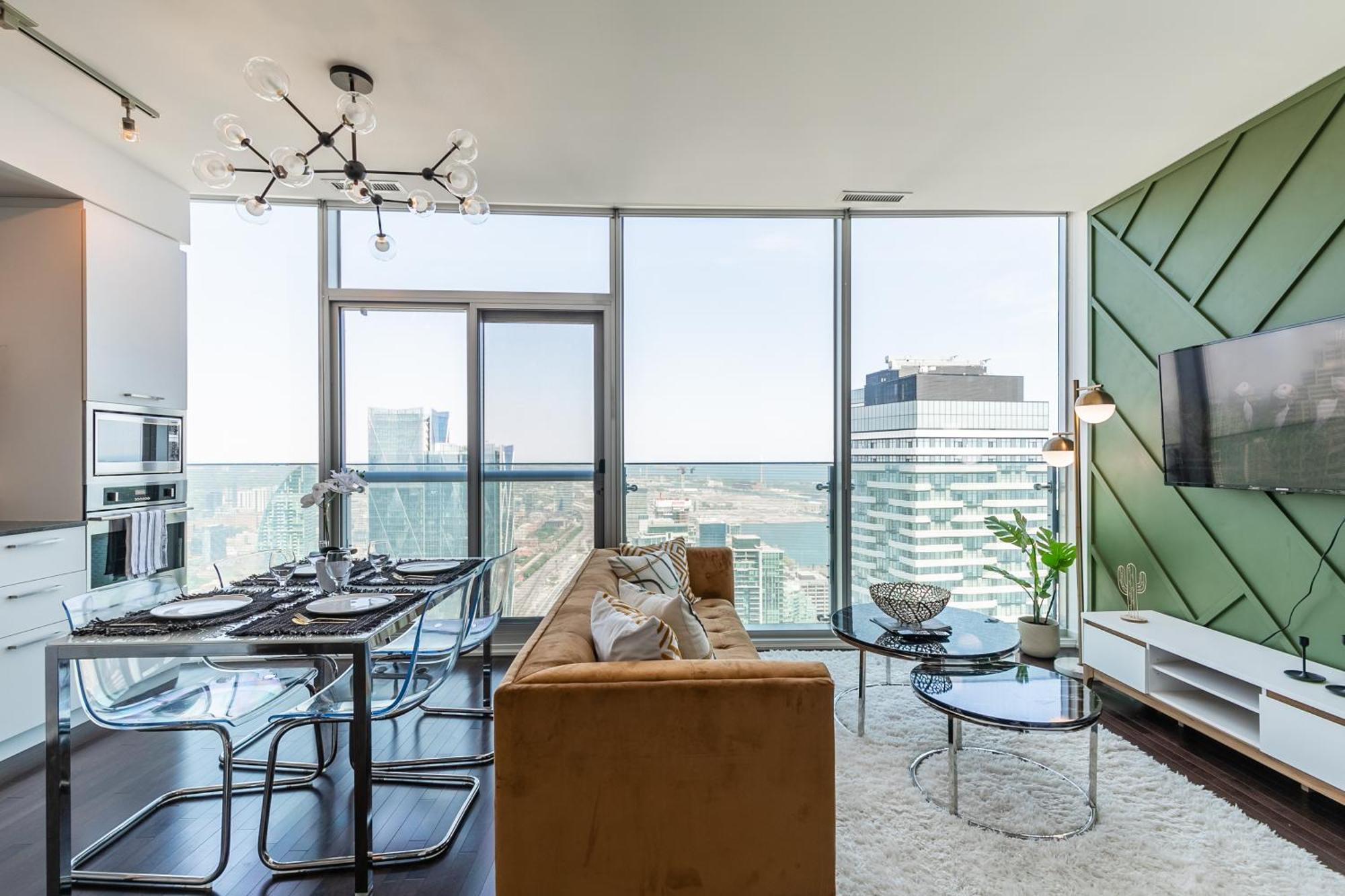 تورونتو Skytree - Modern Rusty Condo Close To Union Station In Heart Of Downtown المظهر الخارجي الصورة